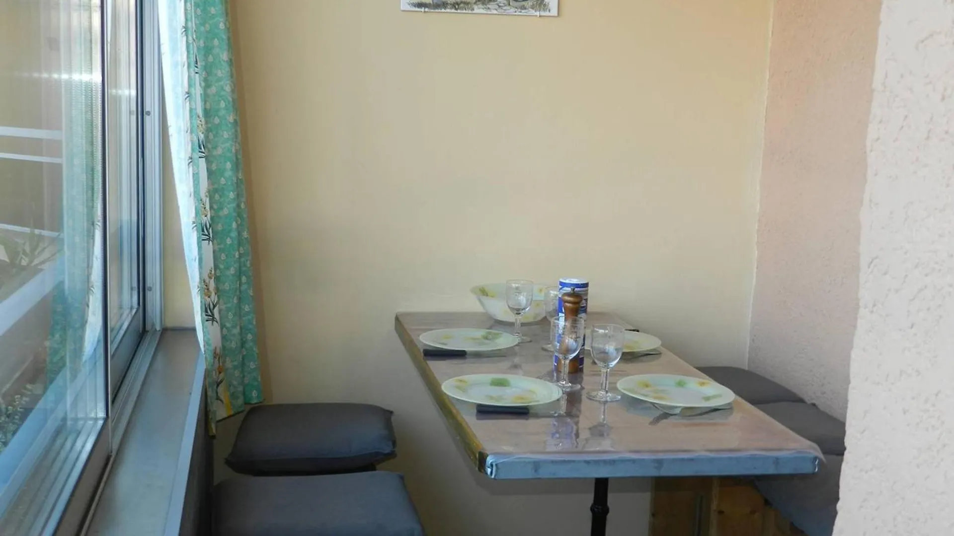 Apartment Appartement 4 Couchages A 350M De La Plage Avec Garage Privatif A Bormes-Les-Mimosas - Fr-1-251-725